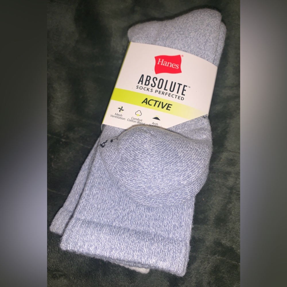 Hanes Premium Men's 3pk Absolute Active Crew Socks -White/Gray 6-12